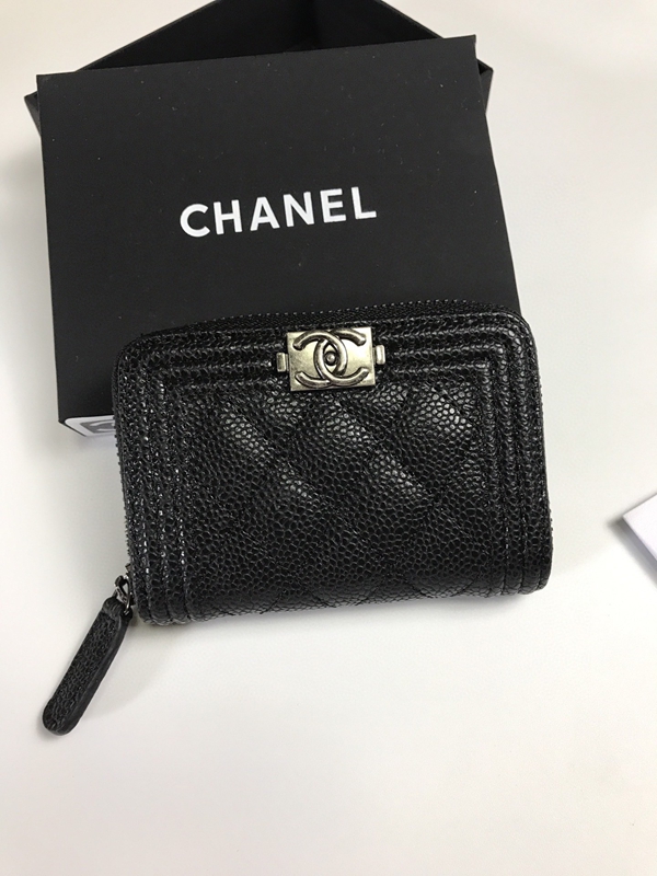 コピーシャネル激安財布側面デザイン